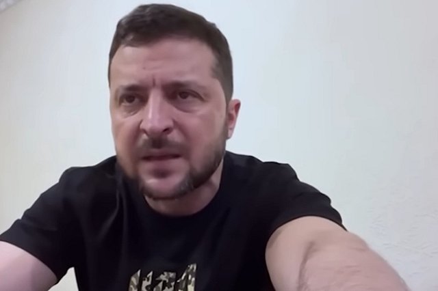 Зеленский назвал трибунал над «азовцами&quot;* «последней чертой», после которой не будет переговоров