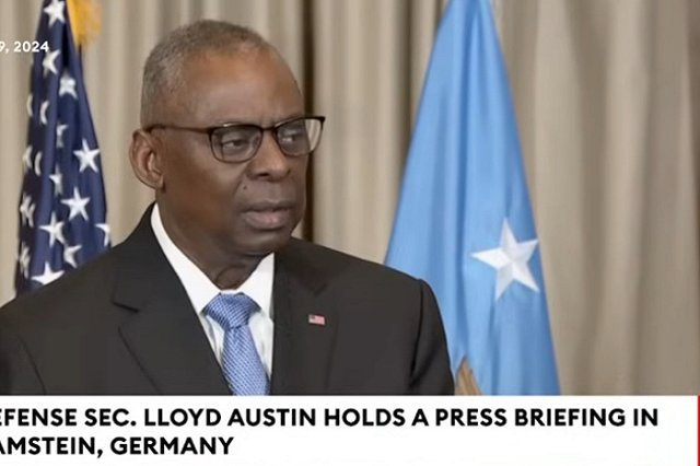 Глава Пентагона Остин назвал помощь Украине «вопросом безопасности США»