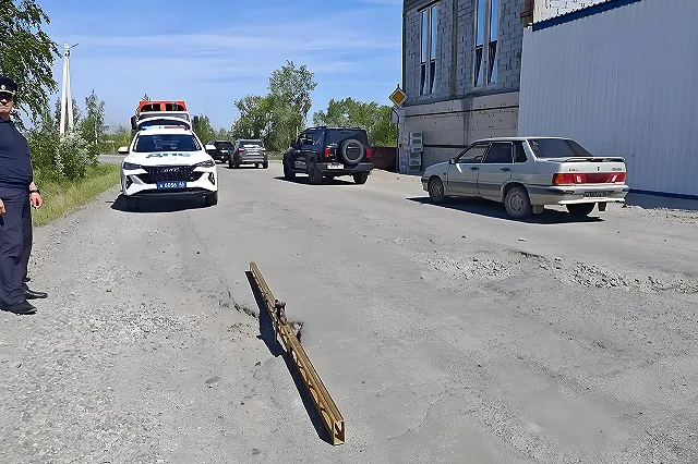 В свердловском городе из-за разбитых дорог ограничили движение