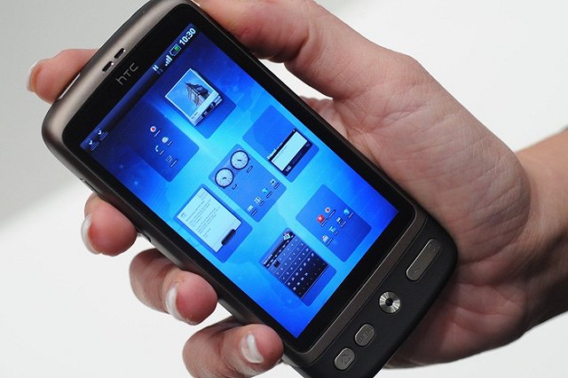 Рэпер записал песню на украденный смартфон и выложил в аккаунте его хозяйки