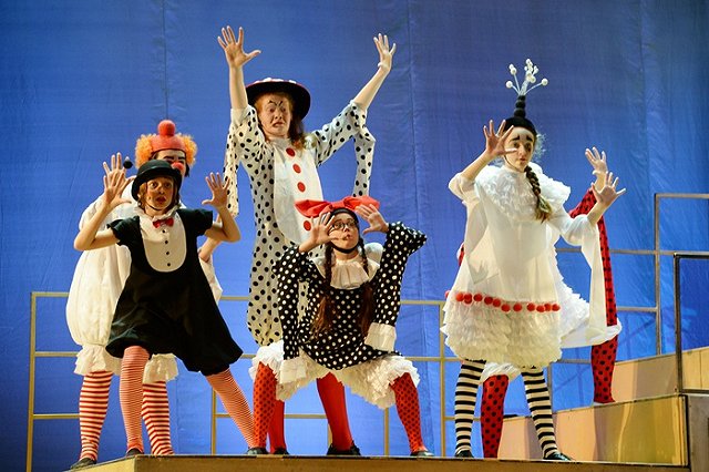 Артиста уволили за матерщину на детском спектакле новокузнецкого драмтеатра