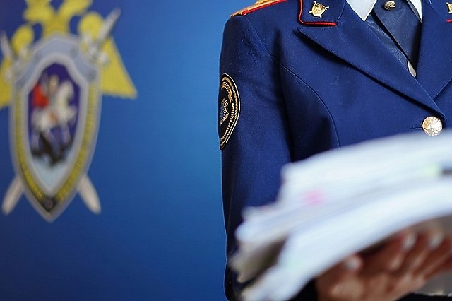 В Приморье возбуждено дело на мужчину, который сел на девочку, не уступившую место в автобусе. ВИДЕО