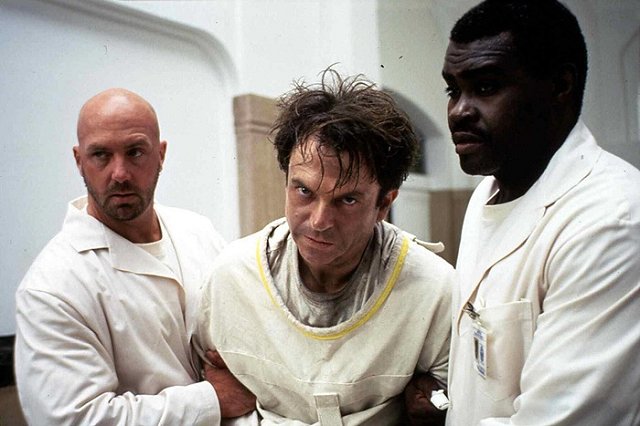 В Горздраве Челябинска рассказали, чем занимался с пациентами врач-шизофреник