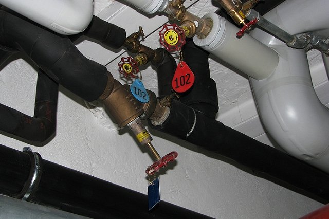 Тепловые сети Екатеринбурга испытают максимальной температурой