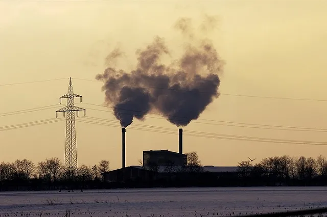 Воздух Челябинска лишил представителей СПЧ вежливости: «У вас просто воняет»