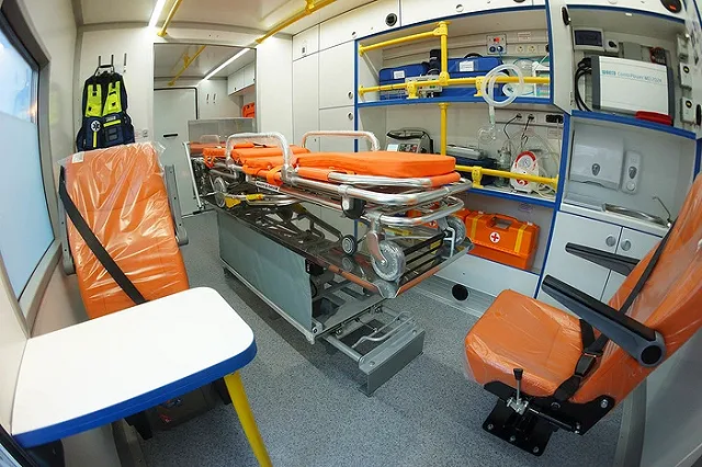 Медучреждения области получили 14 новых единиц спецтранспорта