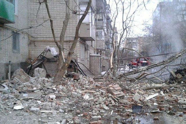 Спасатели нашли тело пятого погибшего при обрушении в Шахтах