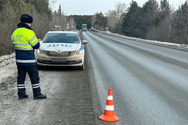 Молодой пешеход погиб под колесами «Митсубиси Паджеро» в Сысертском районе