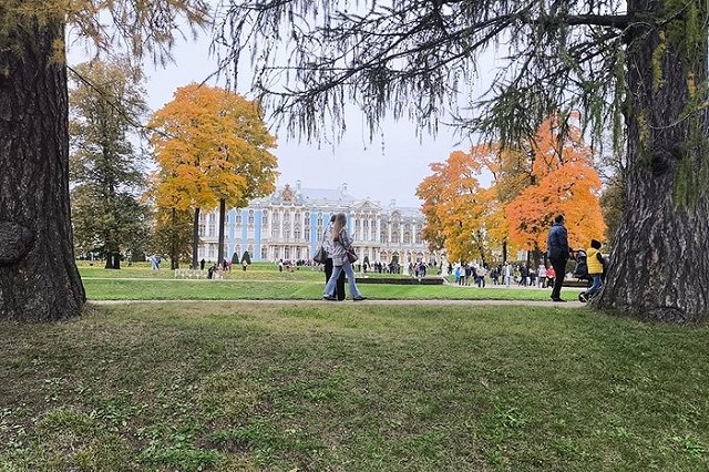 Половина жителей Екатеринбурга готова сменить мегаполис на маленький город. Но есть нюансы