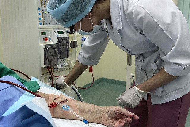 СМИ: В одной из больниц Екатеринбурга пациента заразили ВИЧ