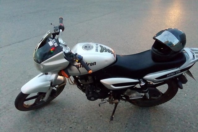 В ДТП в Академическом пострадал 17-летний мотоциклист