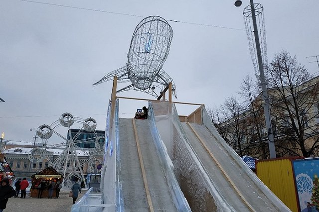 Мэрия: Ледовый городок на площади 1905 года подешевел на 19 млн
