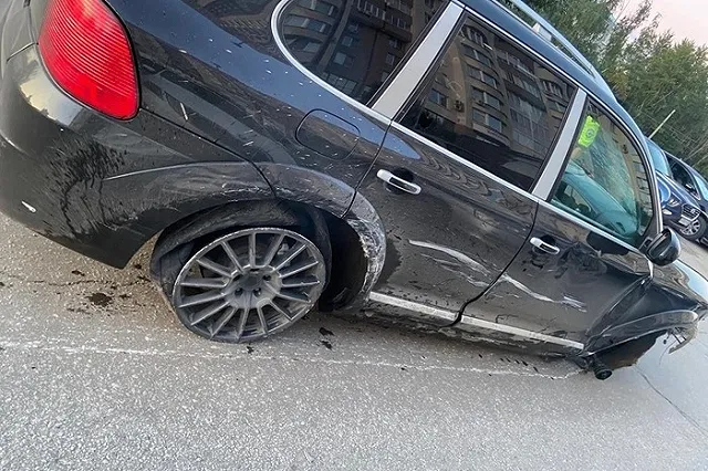 В полиции Екатеринбурга рассказали, что натворил задержанный лихач на Porsche Cayenne