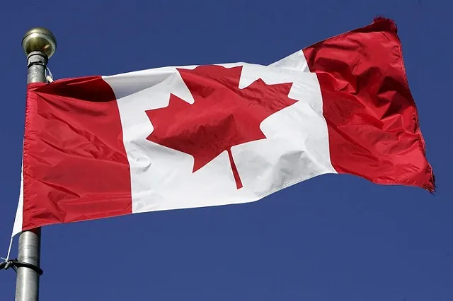 Опасаясь депортации из США, беженцы устремились в Канаду