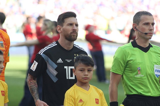 Лионель Месси и сборная Аргентины не справились с исландцами