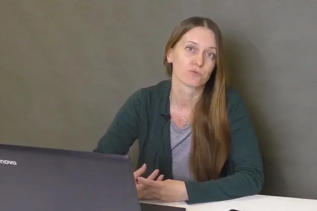 Осужденная по «экстремистской» статье журналистка Светлана Прокопьева уехала из России