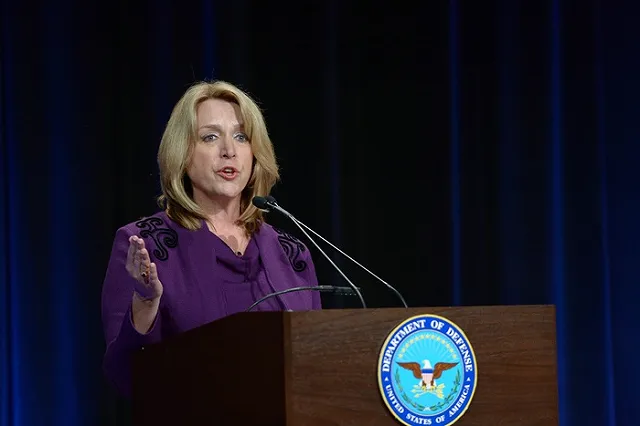 Аналогов нет. Американцы не смогут отказаться от российских ракетных двигателей