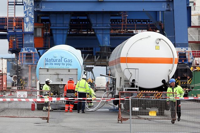 Японский газ течет в Европу мимо России