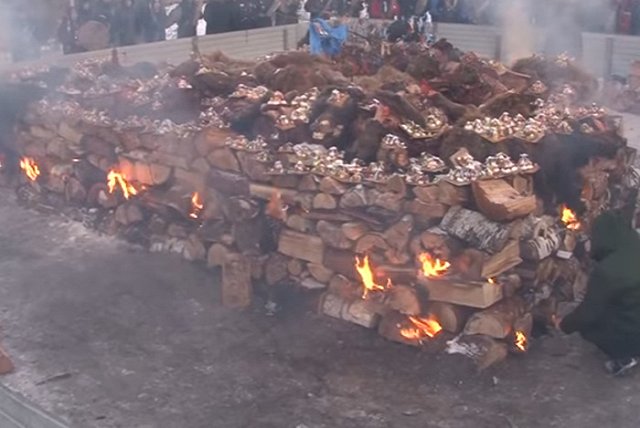 Иркутские шаманы сожгли пять верблюдов для «укрепления России»