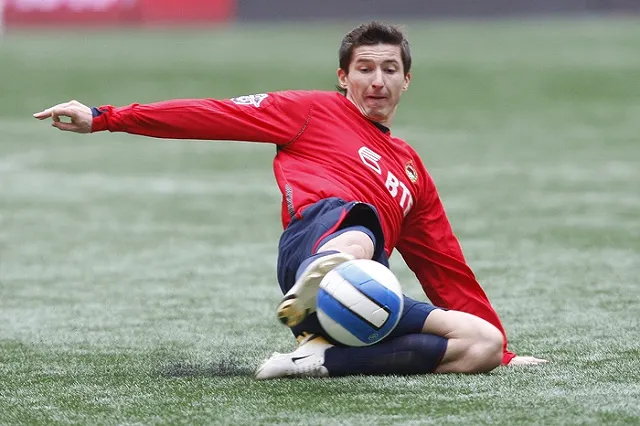 Дочь скончавшейся Юлии Началовой будет жить с отцом