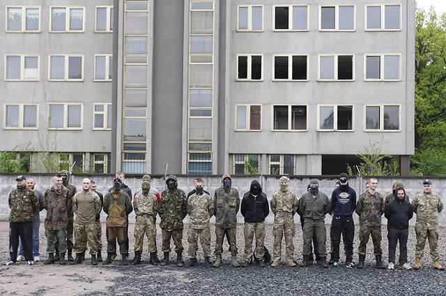 Проспект с посольством РФ в Киеве собрались переименовать в честь Немцова