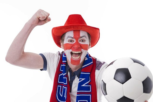 Каждый третий фанат едет на мундиаль ради русских девушек, рассчитывая на интим