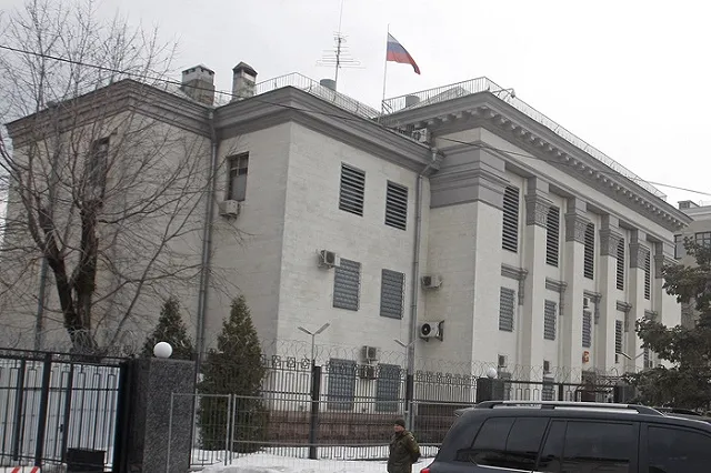 Капитан «Норда» укрылся на территории российского посольства в Киеве