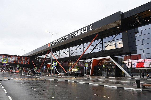 Два иностранца заплатили за поездку в московском такси по $500