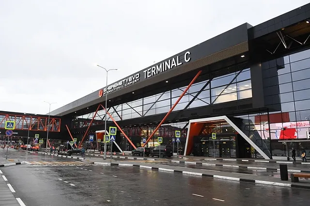 Два иностранца заплатили за поездку в московском такси по $500