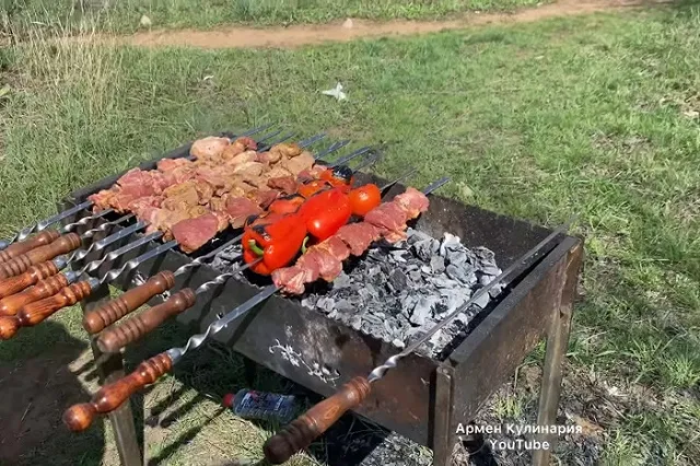 В Свердловской области назвали дату, после которой запретят жарить шашлыки