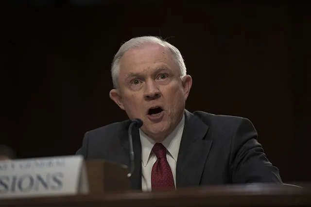 «Фабрика троллей» потратила на работу в США около $2,3 млн