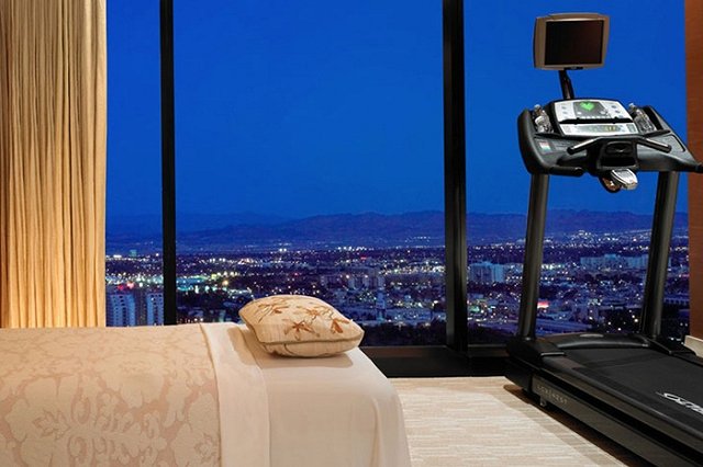 Отель «Рамада» опроверг завышение цены на номера «Люкс» и «Suite»