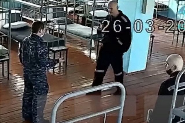 «Весь день лежит как барин»: Мария Бутина рассказала о встрече с Навальным в колонии