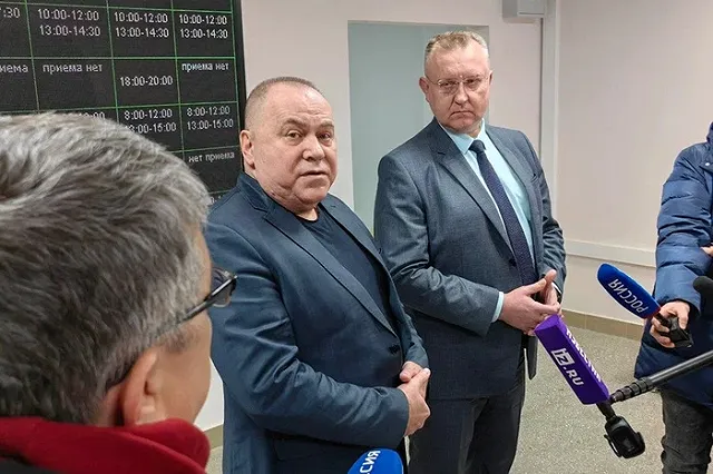 Министр Карлов: поликлинику Рефтинского объединили с больницей Асбеста