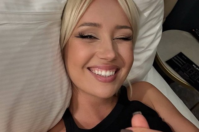 «Не знаю, как выступать»: Клава Кока угодила под капельницу