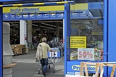 В Екатеринбург заходит питерская торговая сеть