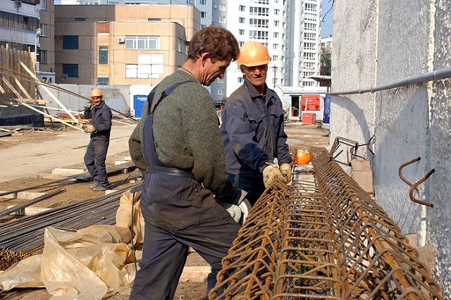 Пенсионерка отсудила 130 тысяч у ТСЖ за рухнувший потолок