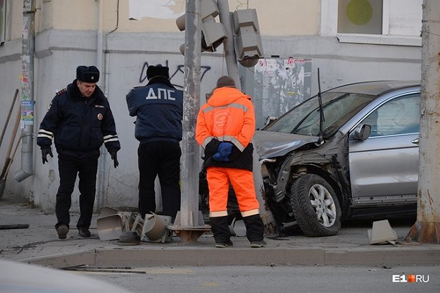 В Горздраве рассказали о состоянии пешеходов, пострадавших в ДТП на Фурманова