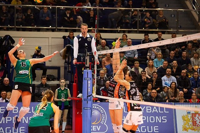 «Уралочка-НТМК» одержала вторую победа подряд в Лиге чемпионов