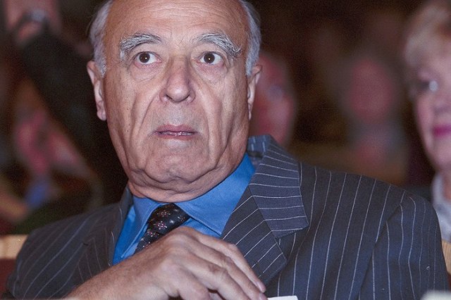 Умер Владимир Этуш