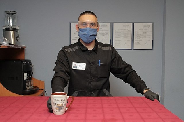 ИК-46 Невьянска за месяц выпекла пирогов, тортов и гамбургеров на 200 тыс. рублей