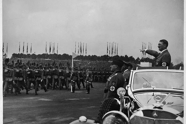 Нападение Гитлера на СССР объяснили болезнью Паркинсона