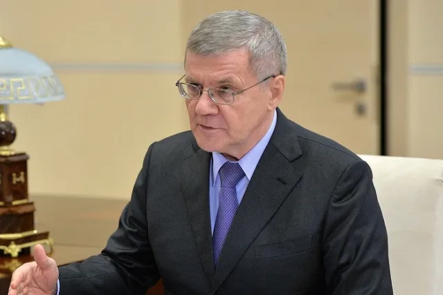 Чайка назвал зарплату главы «Почты России» «откровенной наглостью»