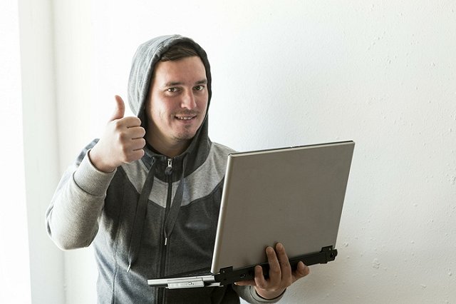 Сибирского школьника ожидает суд за то, что взломал электронный дневник