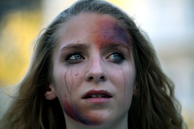 Одна из сестер рассказала, как отец превратил их жизнь в рабство