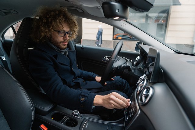 Илье Варламову предложили купить квартиру в Екатеринбурге