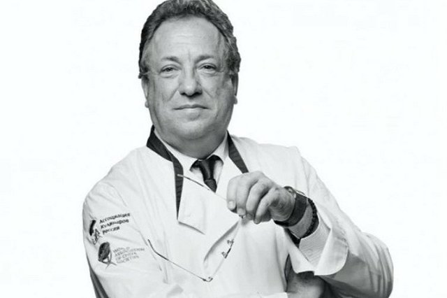 В Екатеринбурге умер легендарный кремлёвский повар