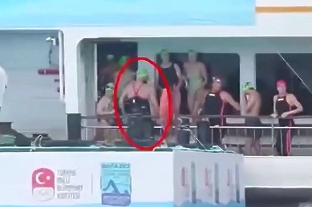 Найдено тело, предположительно, российского пловца Свечникова, пропавшего летом в водах Босфора