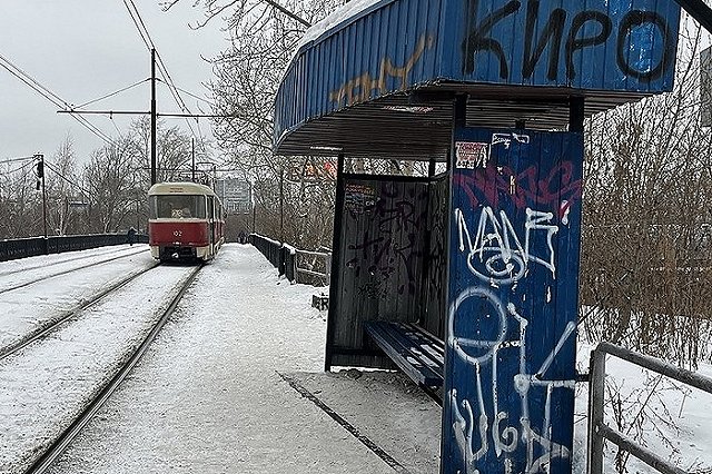 В Екатеринбурге на новые остановки потратят 150 млн рублей