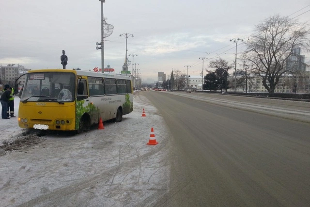 Сбитый на проспекте Ленина пешеход скончался в больнице